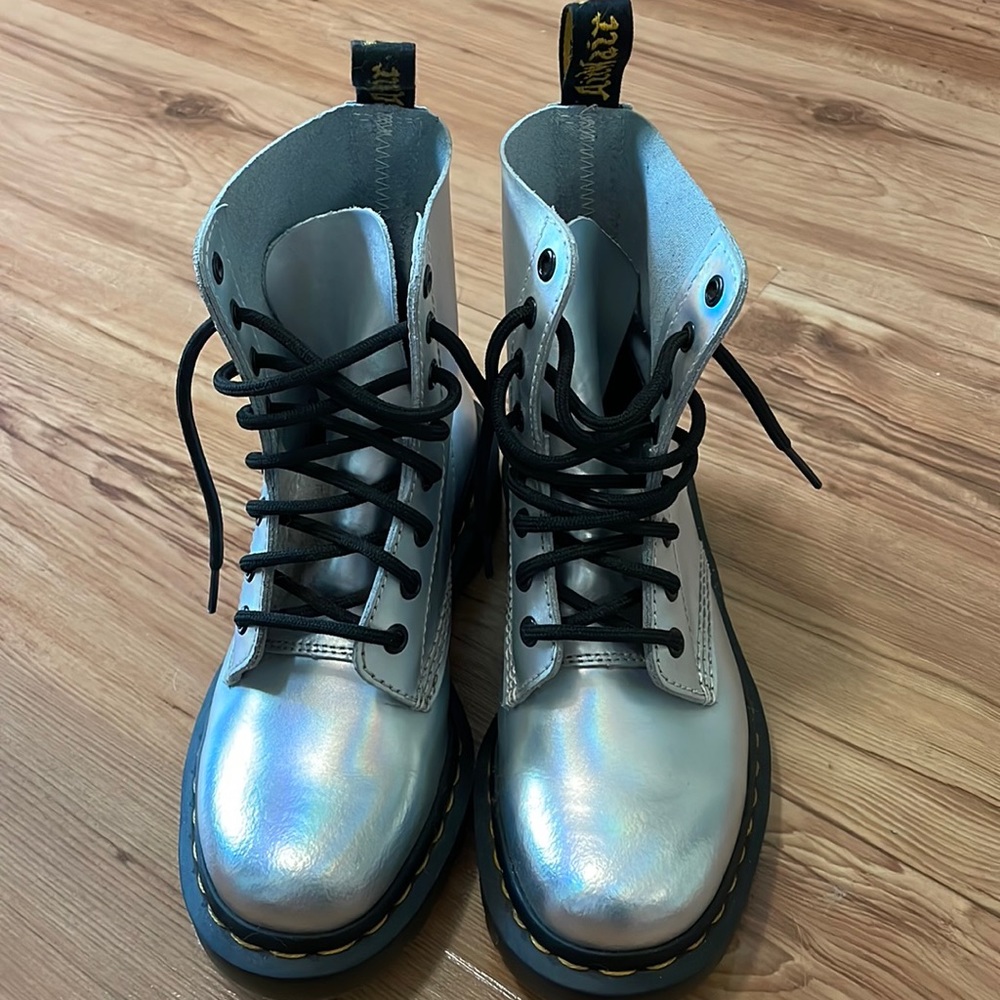 Dr Martens air ware boots